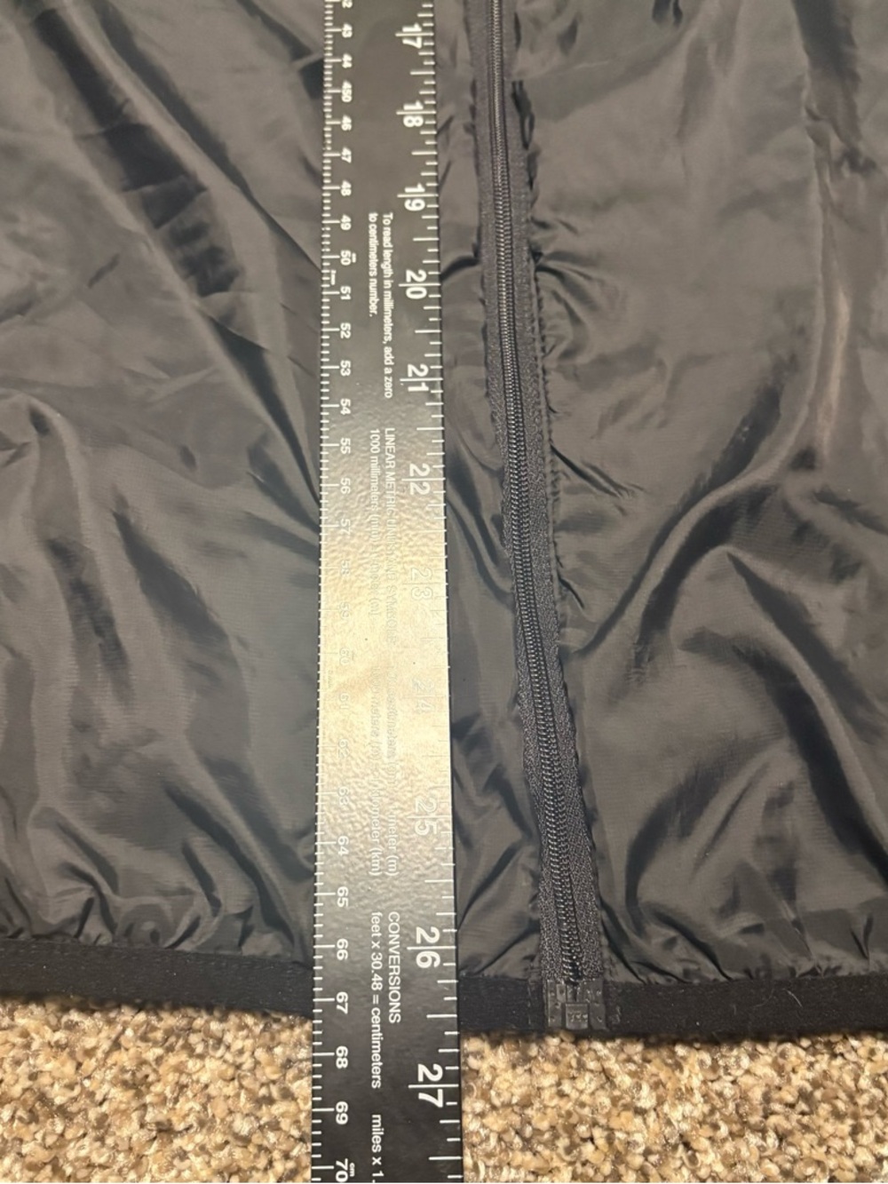 Fabletics Men's Small Black Lightweight Windbreaker Jacket with Hood - Picture 7 of 12